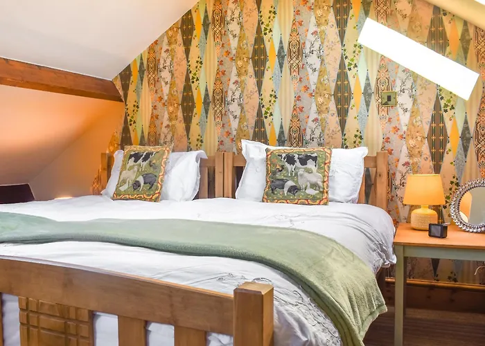 Railway Sleepers 펜션 휫비